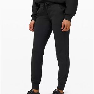 ISO searching for Lululemon Ready to Rulu 29”